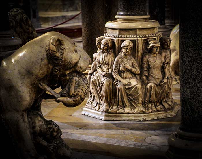 Il Pulpito del Duomo di Siena class=